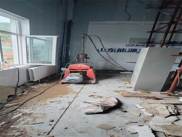 南靖地基基础下沉墙体裂缝加固注浆顶升施工